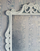 Load image into Gallery viewer, FLEUR x JAMES Lily White wash over North Shore Green